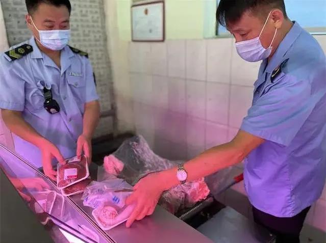 Taishan District Makes Surprise Inspections of Supermarkets and Meat Stores! These Problems Found