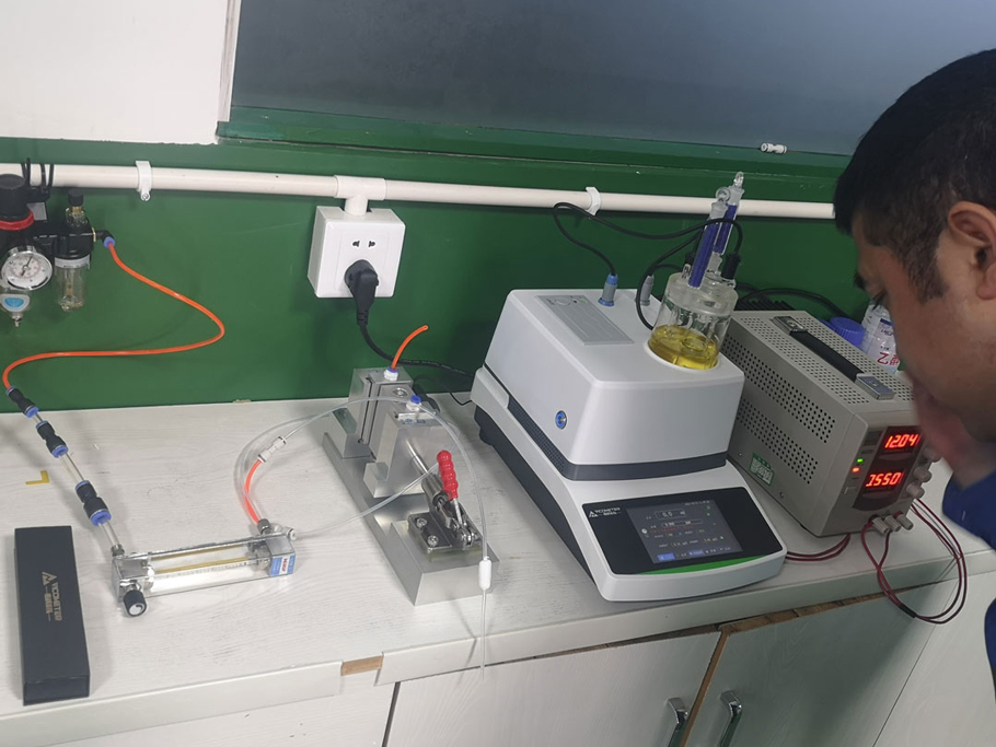 VicoMeter on-site training for Zhejiang Xinjin Air Conditioning Equipment
